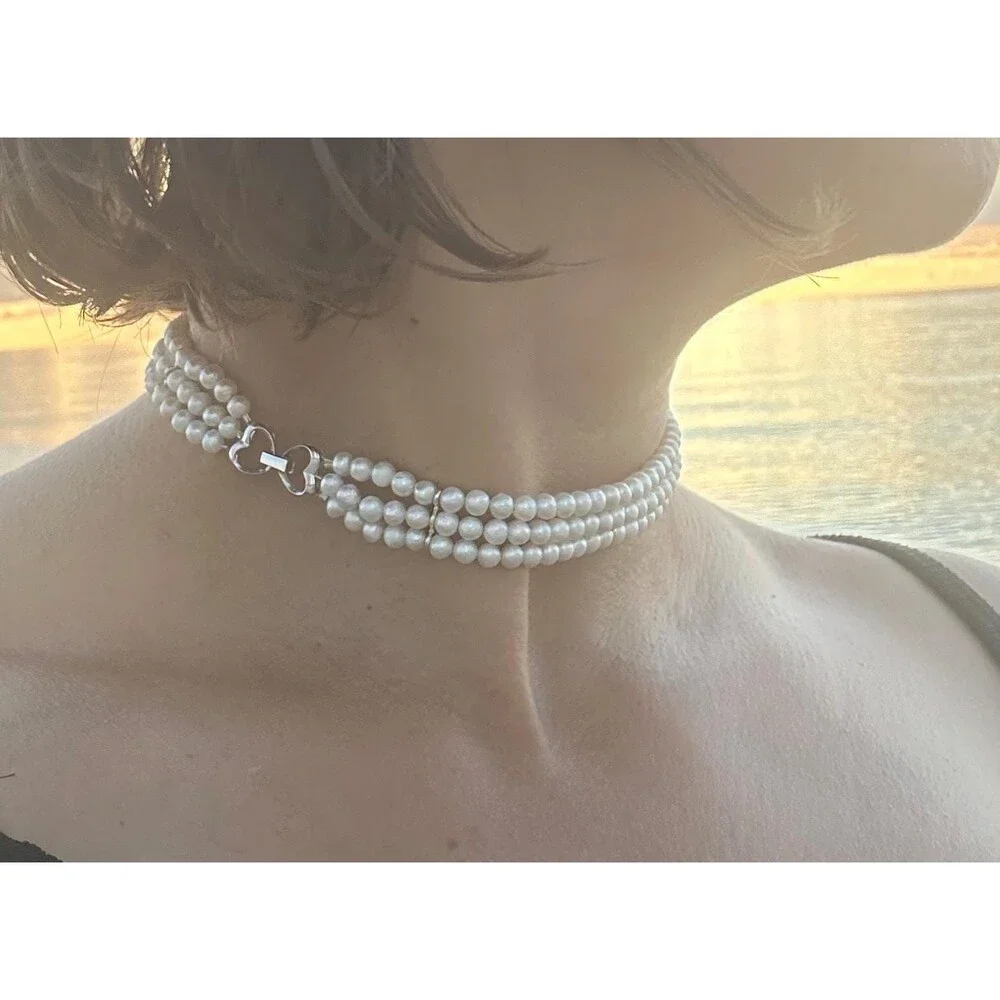 Triple-Strand Freshwater Pearl Collar, 925 sterling silver, White natural pearl